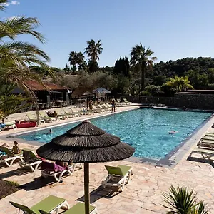 https://camping-maeva-respire-ecolodge-letoile-dargens.fr-provencehotel.com